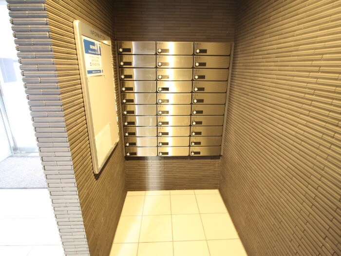 ブライジングの物件外観写真