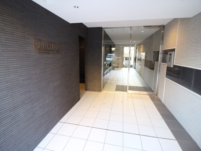 ブライジングの物件外観写真