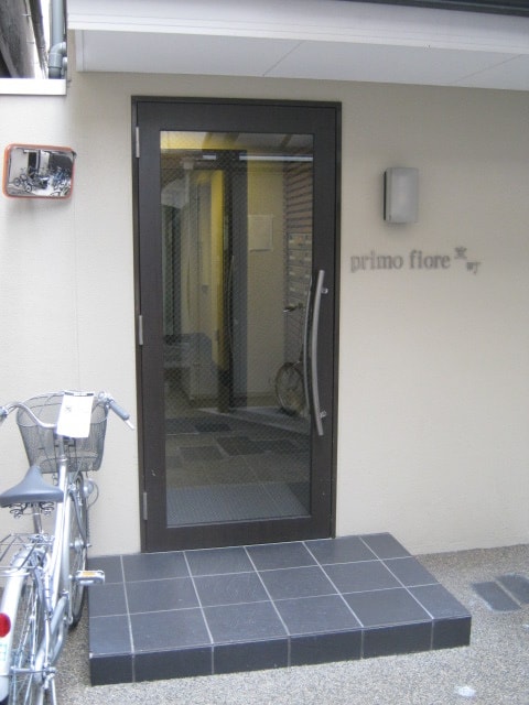 プリモフィオ－レ室町の物件外観写真