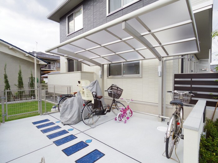 ウノ アルボルの物件外観写真