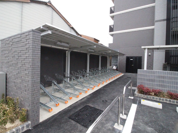 ﾌﾟﾚｻﾝｽTHE KYOTO 彩美（103）の物件外観写真