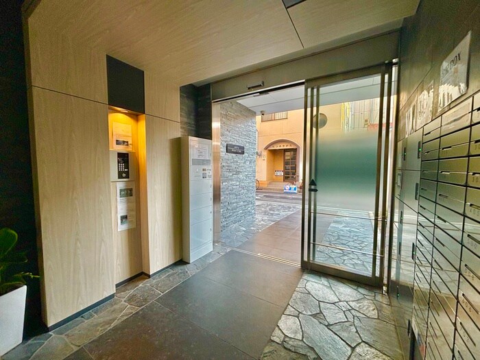 アリエッタ南巽の物件外観写真