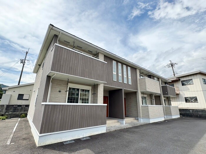 カーサＫｅｉⅢの物件外観写真