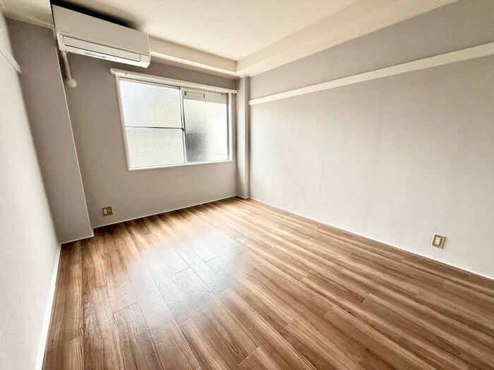 ハイネス香里の物件内観写真