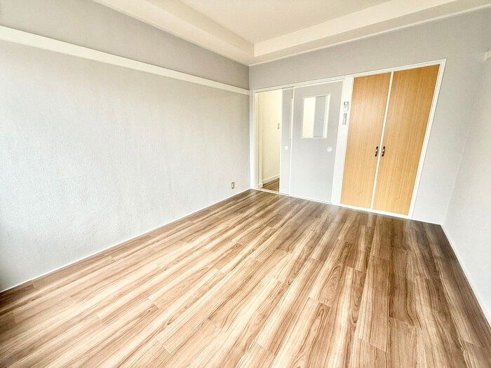 ハイネス香里の物件内観写真