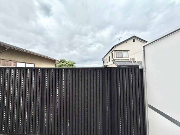 ハイネス香里の物件内観写真