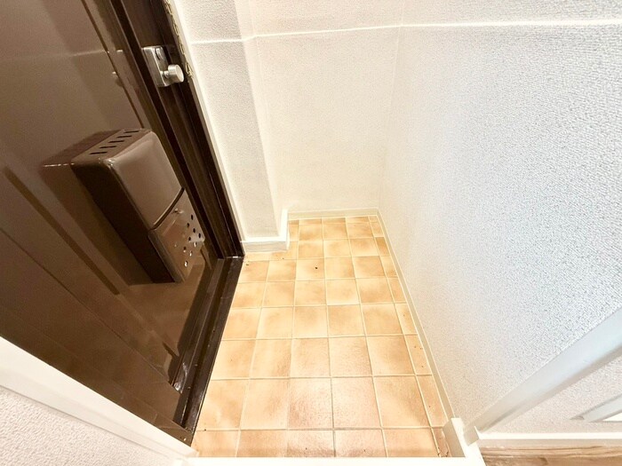 ハイネス香里の物件内観写真