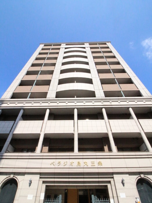 ベラジオ烏丸三条(403)の物件外観写真