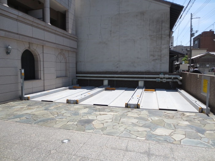 ベラジオ烏丸三条(403)の物件外観写真