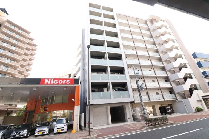 ＲＥＶＥの物件外観写真