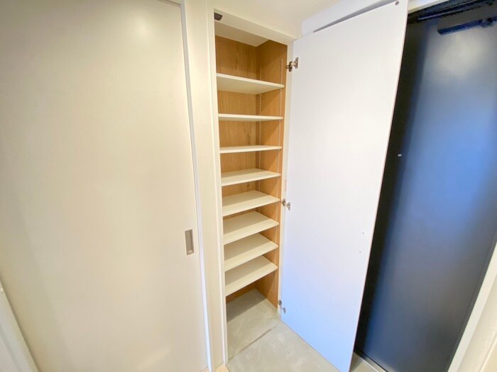 MONO COMODO WESTの物件内観写真