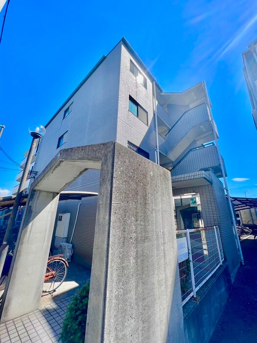 エコロＣＩＴＹ七松の物件外観写真