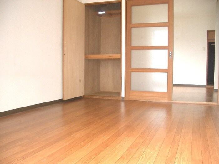 エコロＣＩＴＹ七松の物件内観写真