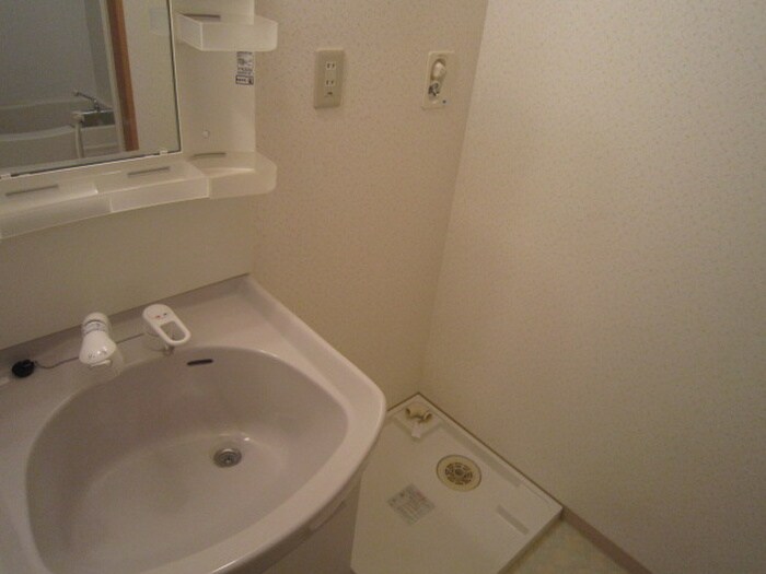 クリザンテェ－モの物件内観写真