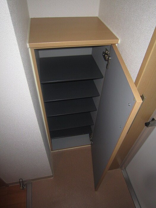 クリザンテェ－モの物件内観写真