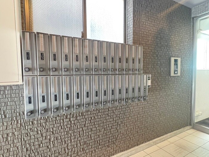 パレ五条清水の物件外観写真