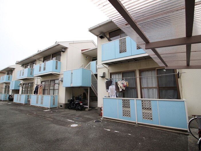 ハイツ・アビ－ロ－ドの物件外観写真