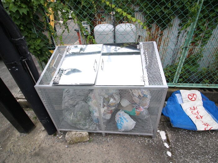 ハイツ・アビ－ロ－ドの物件外観写真