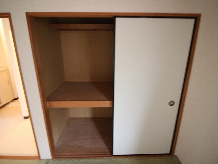 ハイツ・アビ－ロ－ドの物件内観写真