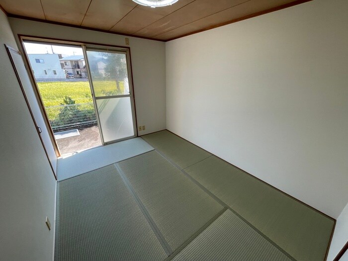 ハイツ・クレッシェンドの物件内観写真