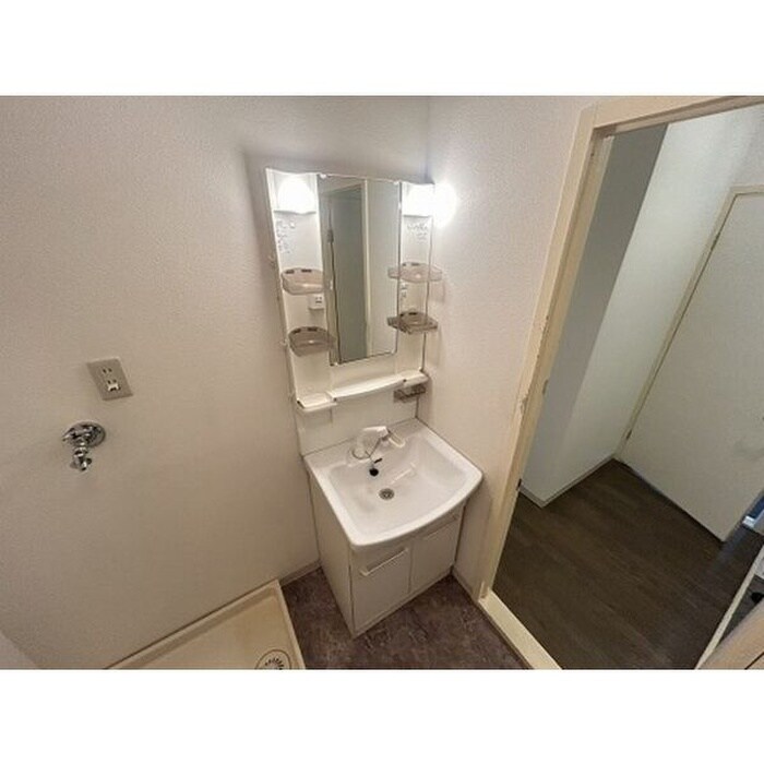 ファミリアル隆樹の物件内観写真