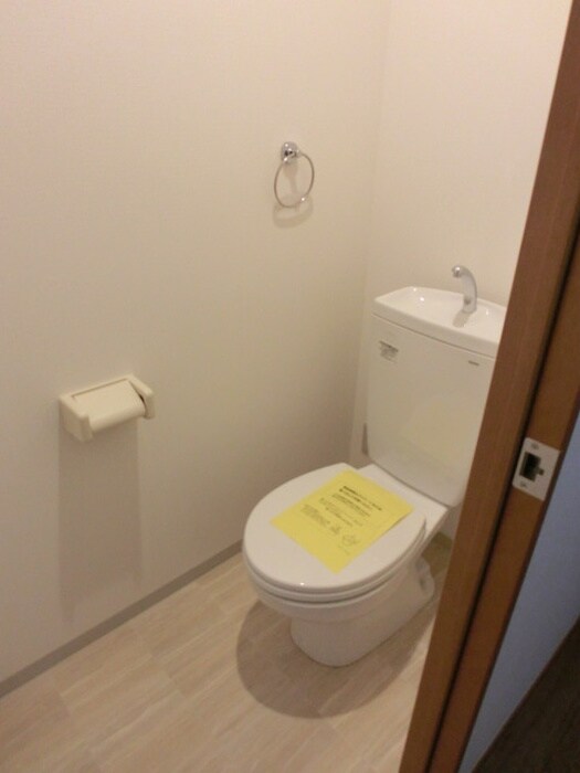 アム－ル　レオの物件内観写真