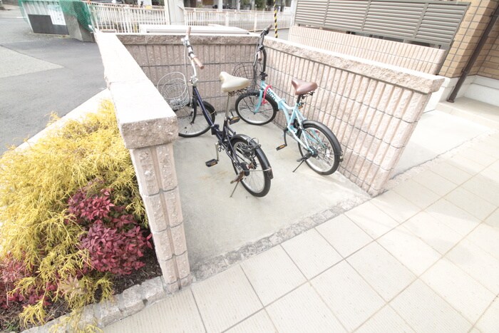 ゾンネ武庫之荘の物件外観写真