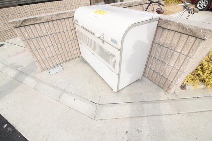 ゾンネ武庫之荘の物件外観写真