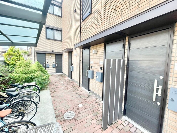 メゾンド・ボワ・ミリューの物件外観写真