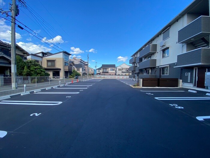 ジラソーレの物件外観写真