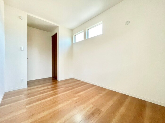 六躰町貸家の物件内観写真