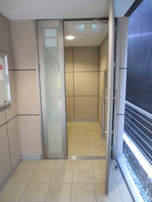 ヴィラ・グレイス浜大津の物件外観写真