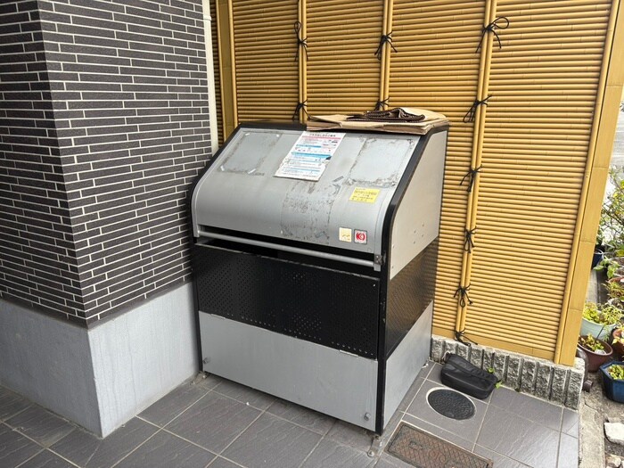 フルール川端の物件外観写真