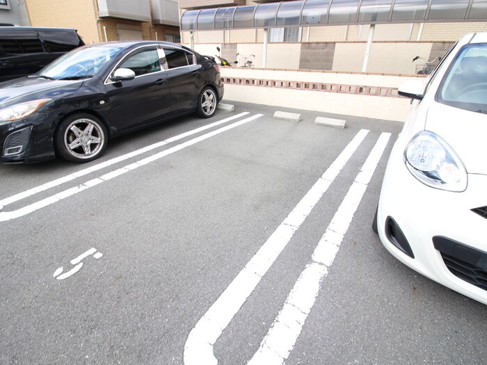 ヴィラ・エタ－ナルの物件外観写真