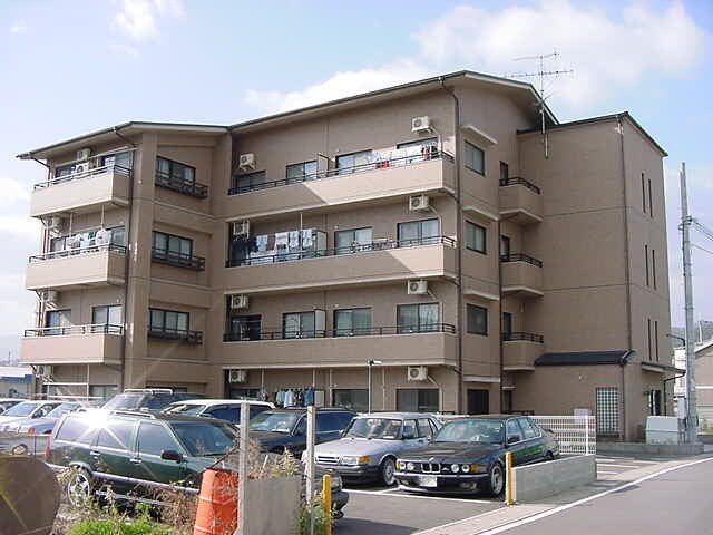 ブリンダル ダイキの物件外観写真