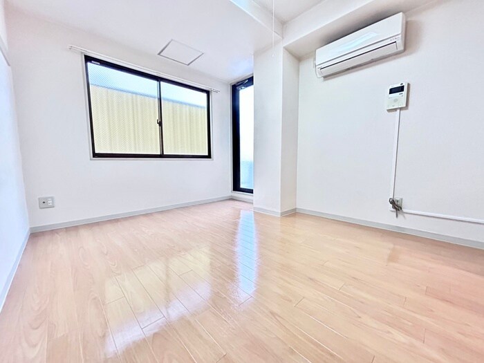 ステュディオフラット室町の物件内観写真