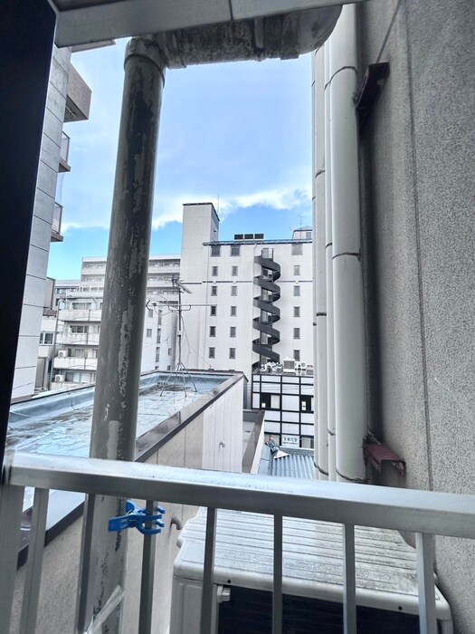 ステュディオフラット室町の物件内観写真