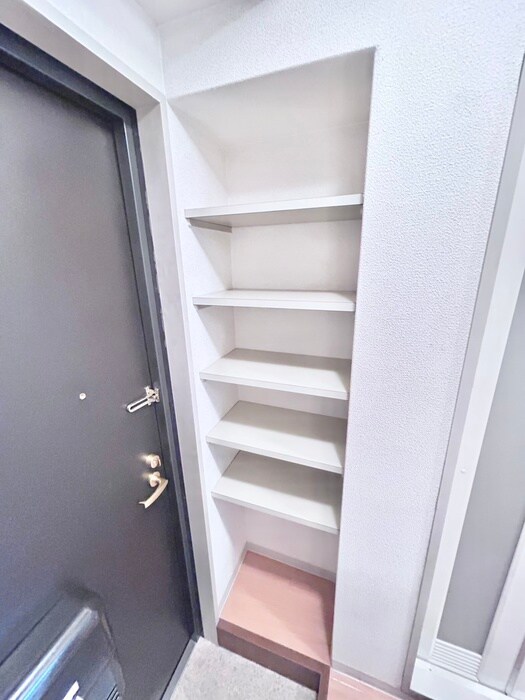 ステュディオフラット室町の物件内観写真