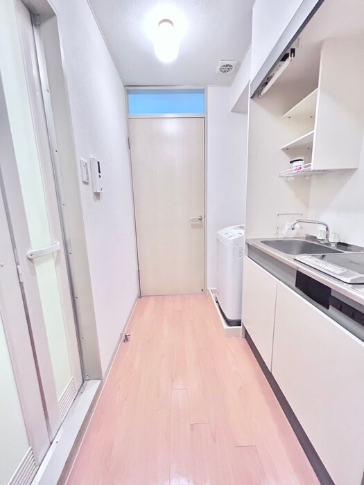 ステュディオフラット室町の物件内観写真