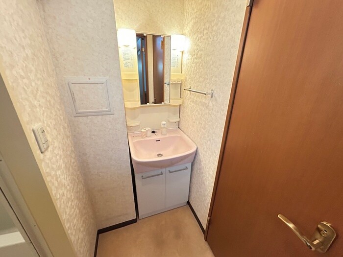 ロクサーヌ浜甲子園の物件内観写真