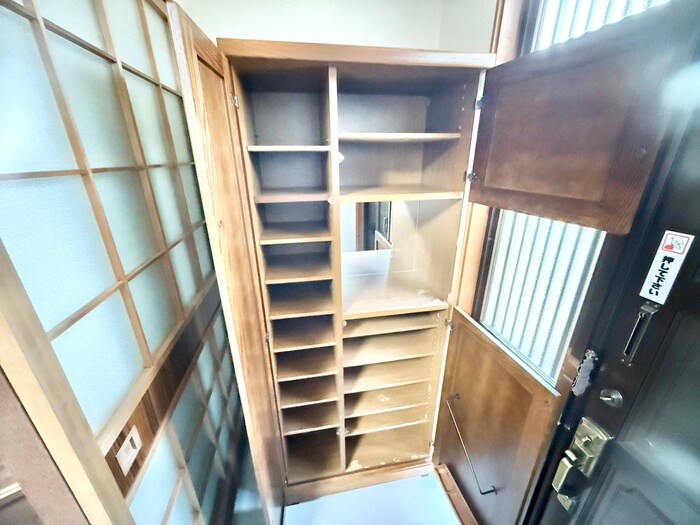 小倉町南堀池67-33テラスハウスの物件内観写真