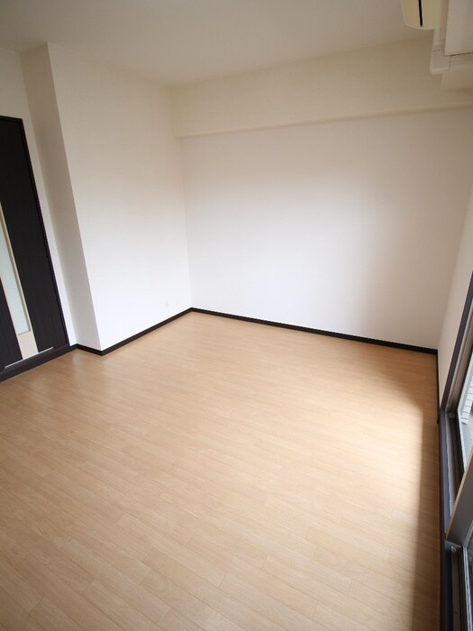 プレジオ江坂の物件内観写真