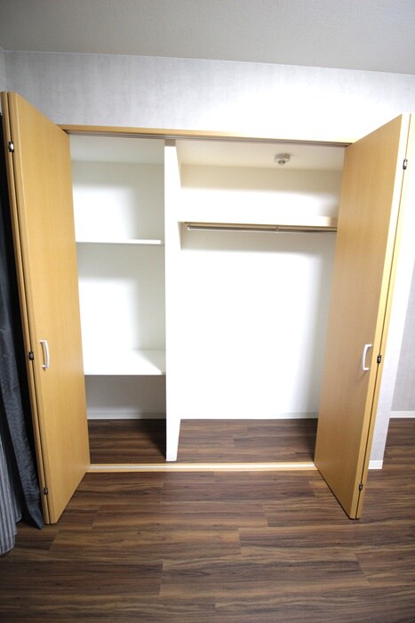 HUｇE1の物件内観写真