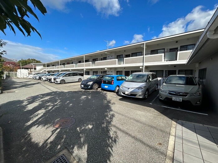 セレ－ノ花屋敷の物件外観写真