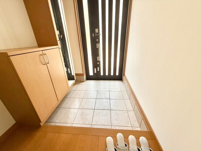 田井町貸家の物件内観写真