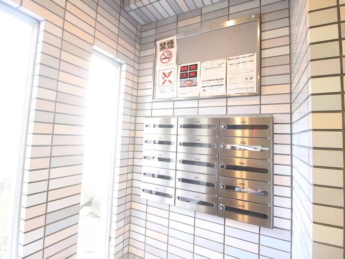 ラシ－ヌ南田辺の物件外観写真