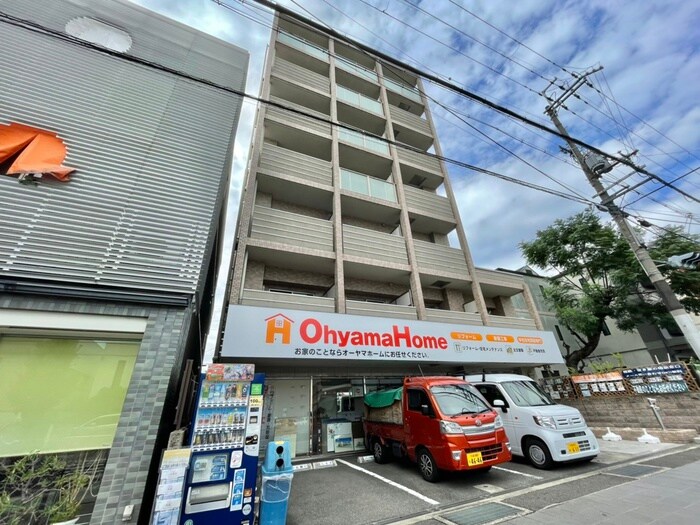 ザ・ブセナ稲荷新道の物件外観写真