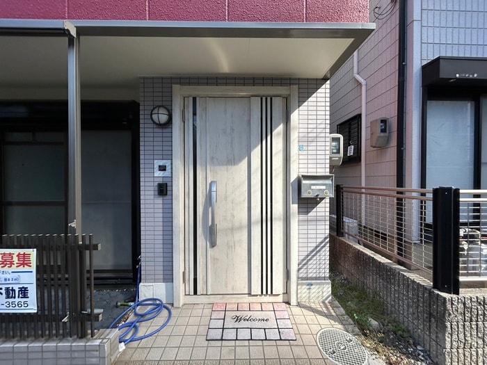 衣掛町戸建の物件外観写真