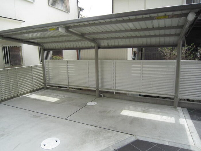 アヴニールの物件外観写真