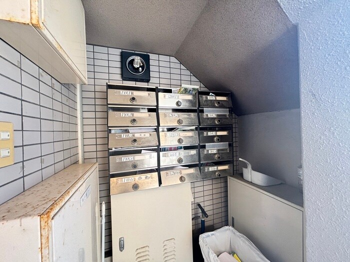 Cecial太秦の物件外観写真